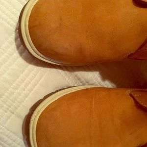 Authentic tall timberlands good condition